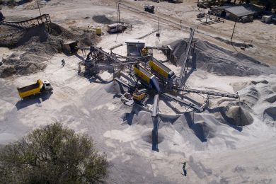 Weir sees mining upturn in sight and aims for ambitious growth