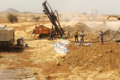 Gold prospecting in Sudan with the Multitec 9000 drilling rig