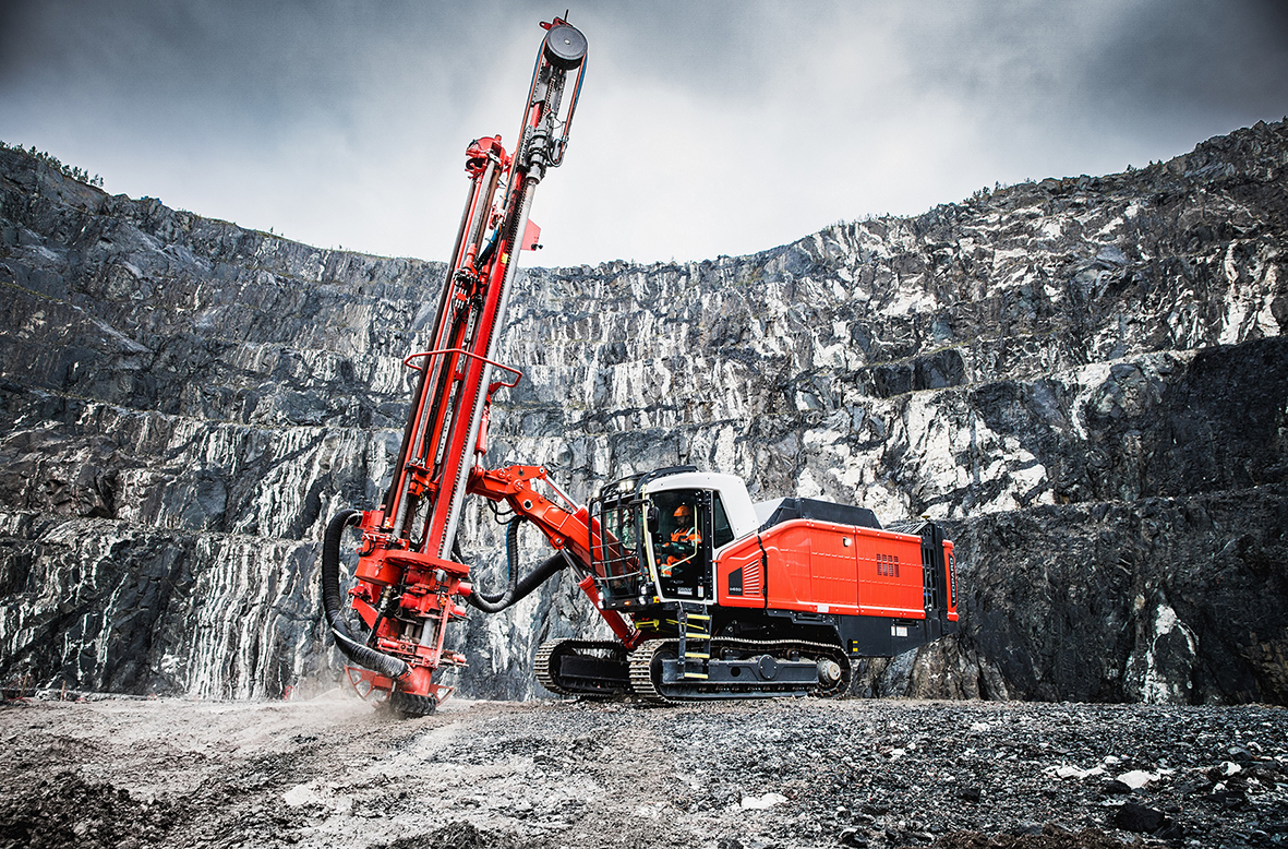 Introducing The Sandvik Leopard Di650i High Productivity Dth Rig International Mining 7405