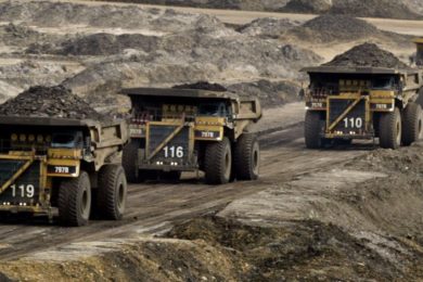 North American Construction Group acquires 31 used ultraclass mining trucks from oil sands client