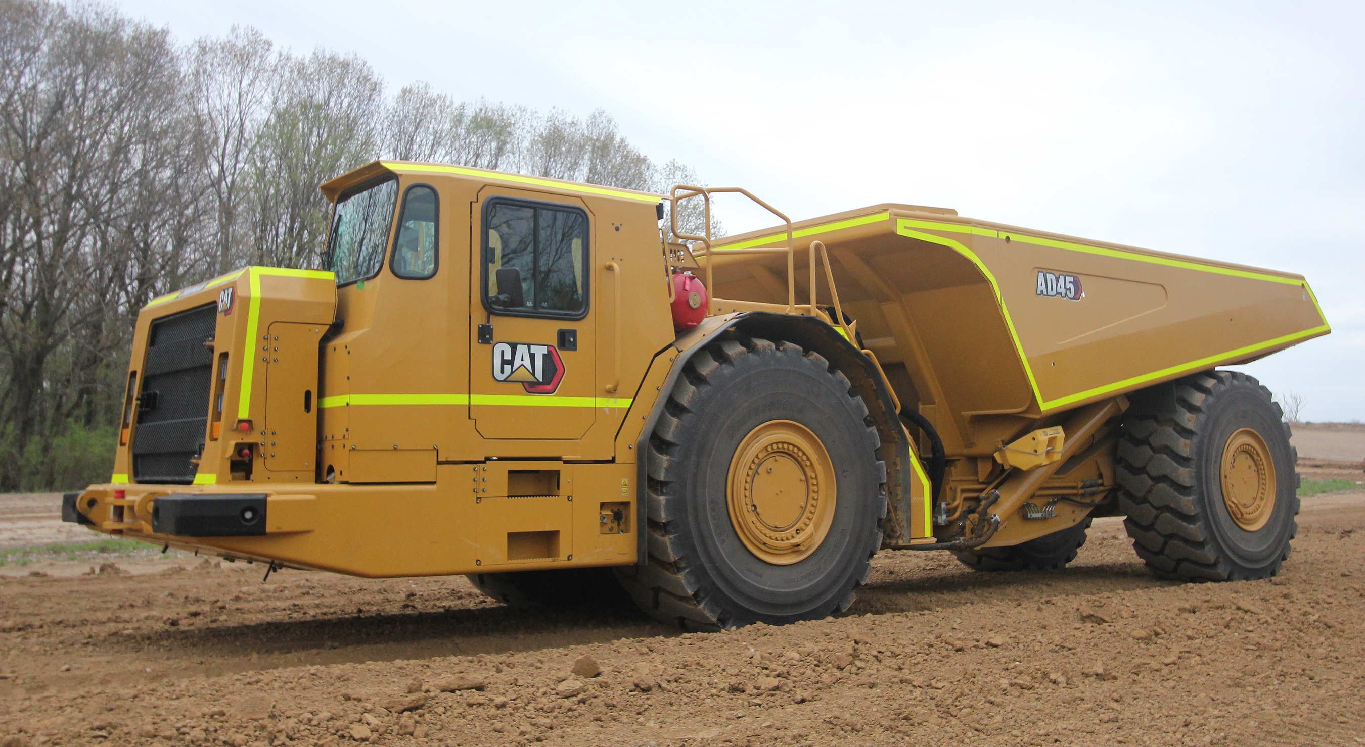 caterpillar model trucks