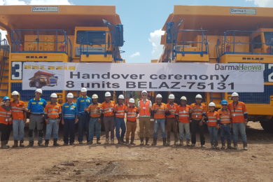 Eight BELAZ 130 t trucks get to work at Kaltim Prima’s Bengalon coal mine in Kalimantan