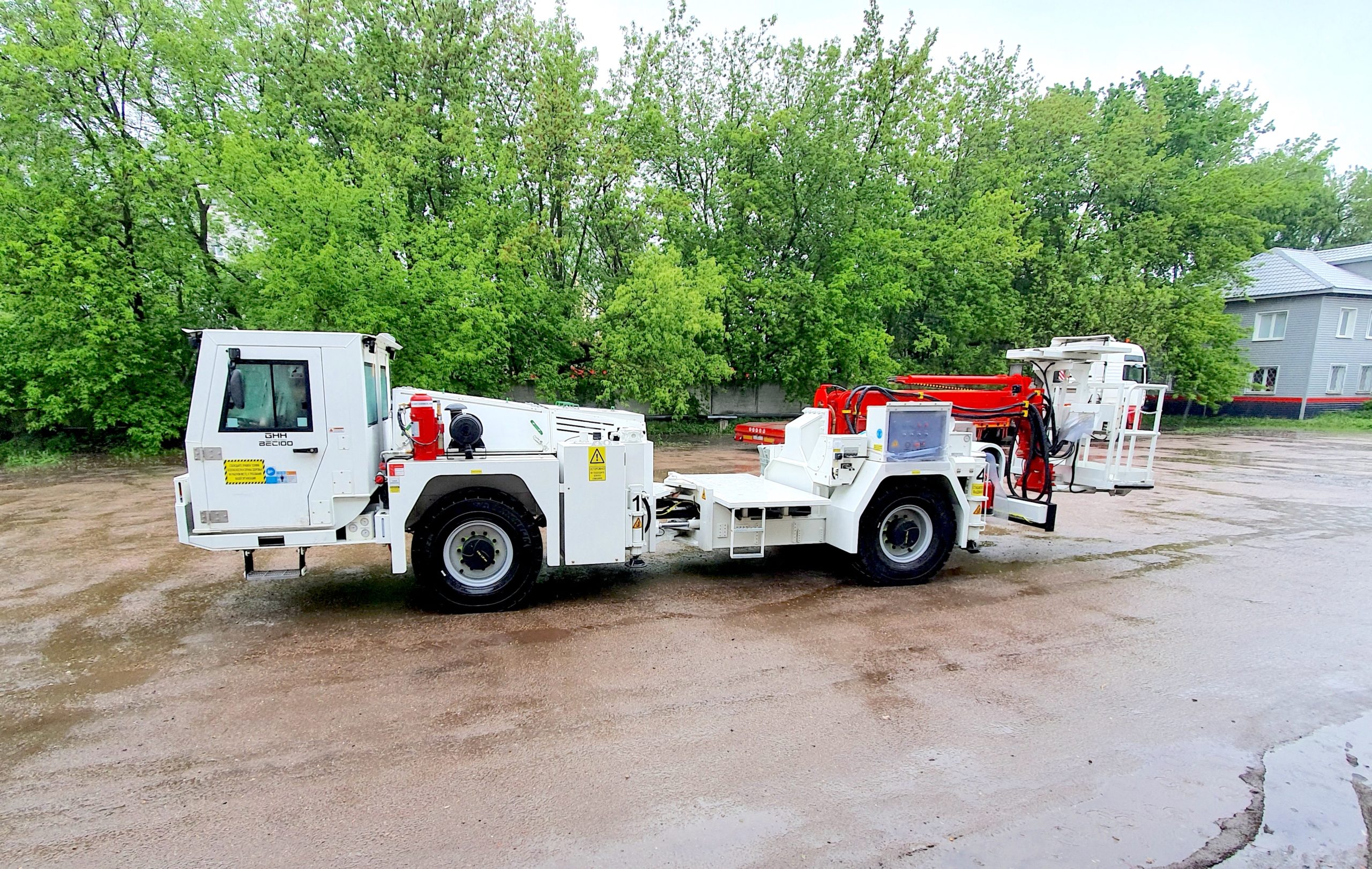 GHH supports Codelco's Chuqui Underground with utility vehicles