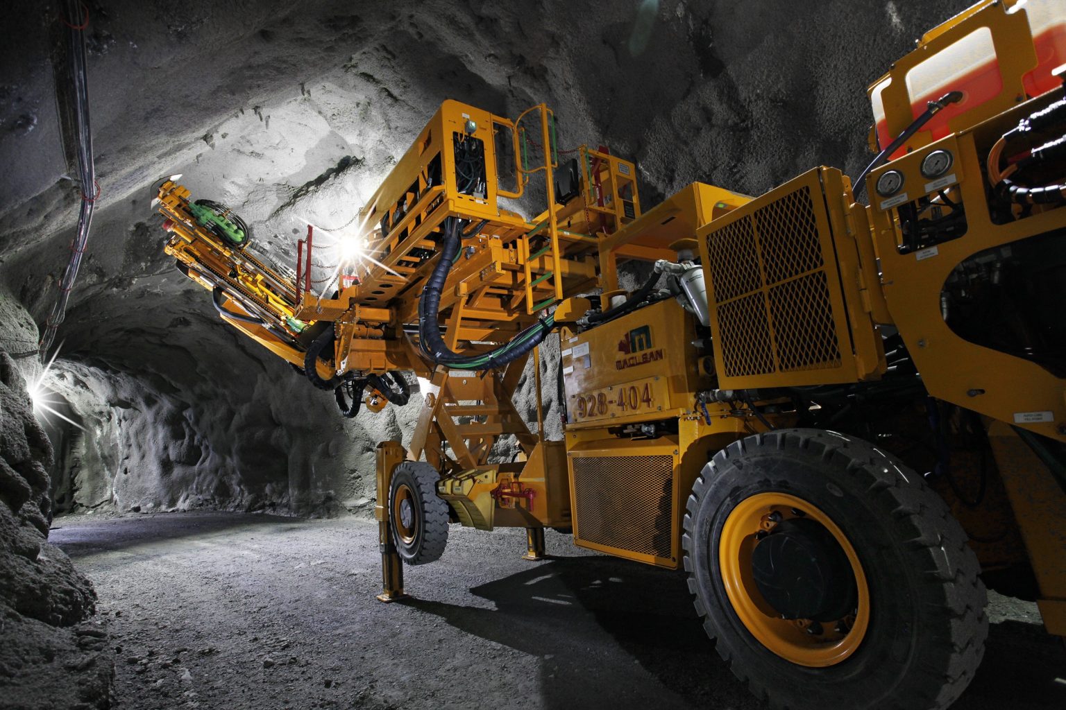 Mining pictures. Горная техника ghh. Underground Mining. Mining Equipment. Машины для угольной промышленности.