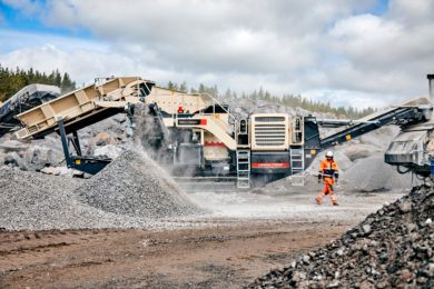 Metso Outotec developing electric drive Lokotrack mobile crushers & screens plus acquires NI manufacturer Tesab Engineering