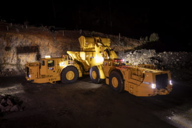 WesTrac to bring R2900 XE and Cat AD63 LHD-truck combo to Diggers & Dealers