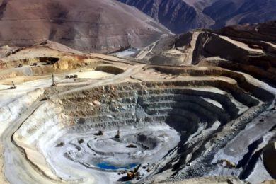 Lundin Mining to acquire majority interest in Caserones copper-molybdenum mine in Chile