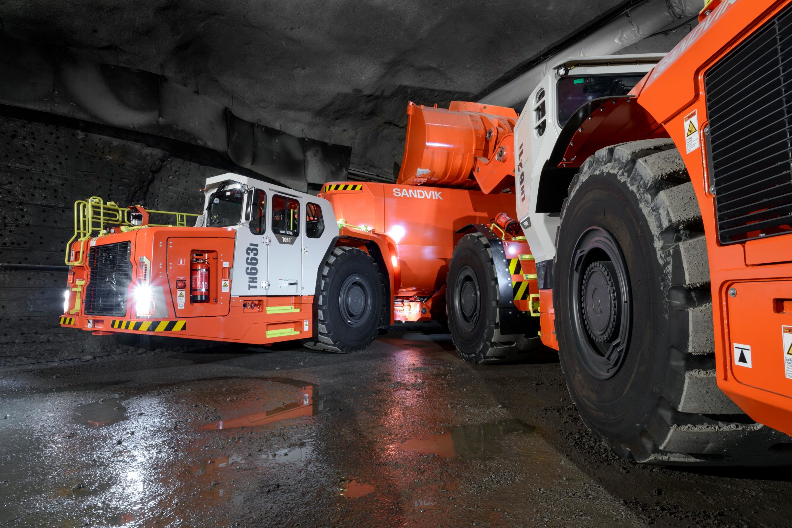 Northern Star bolsters Sandvik fleet with Toro trucks and loaders, plus DD422i jumbo - International Mining