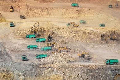 XCMG deploys more than 350 methanol powered mining trucks in Xinjiang