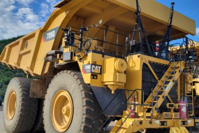Caterpillar validates Rajant wireless solution with Cat® MineStar™ Command for hauling