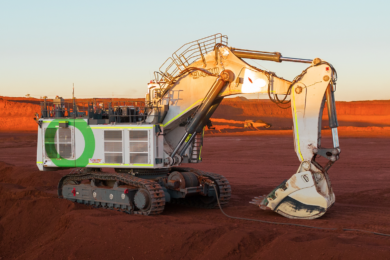 First of three new Liebherr R 9400 E excavators gets to work at Fortescue Cloudbreak