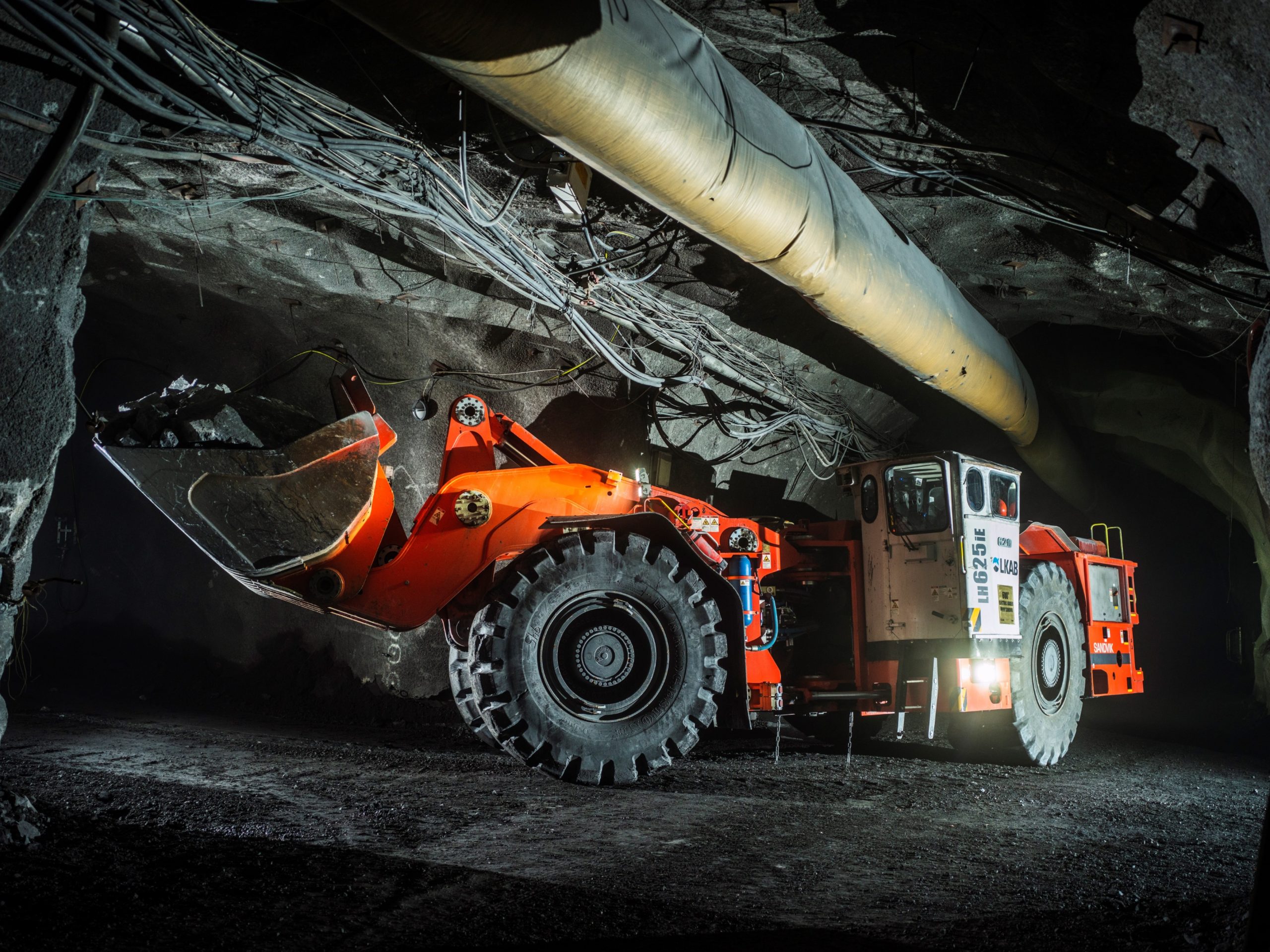 LKAB bolsters automated, electric Sandvik loading fleet at Kiruna iron ore mine - International Mining