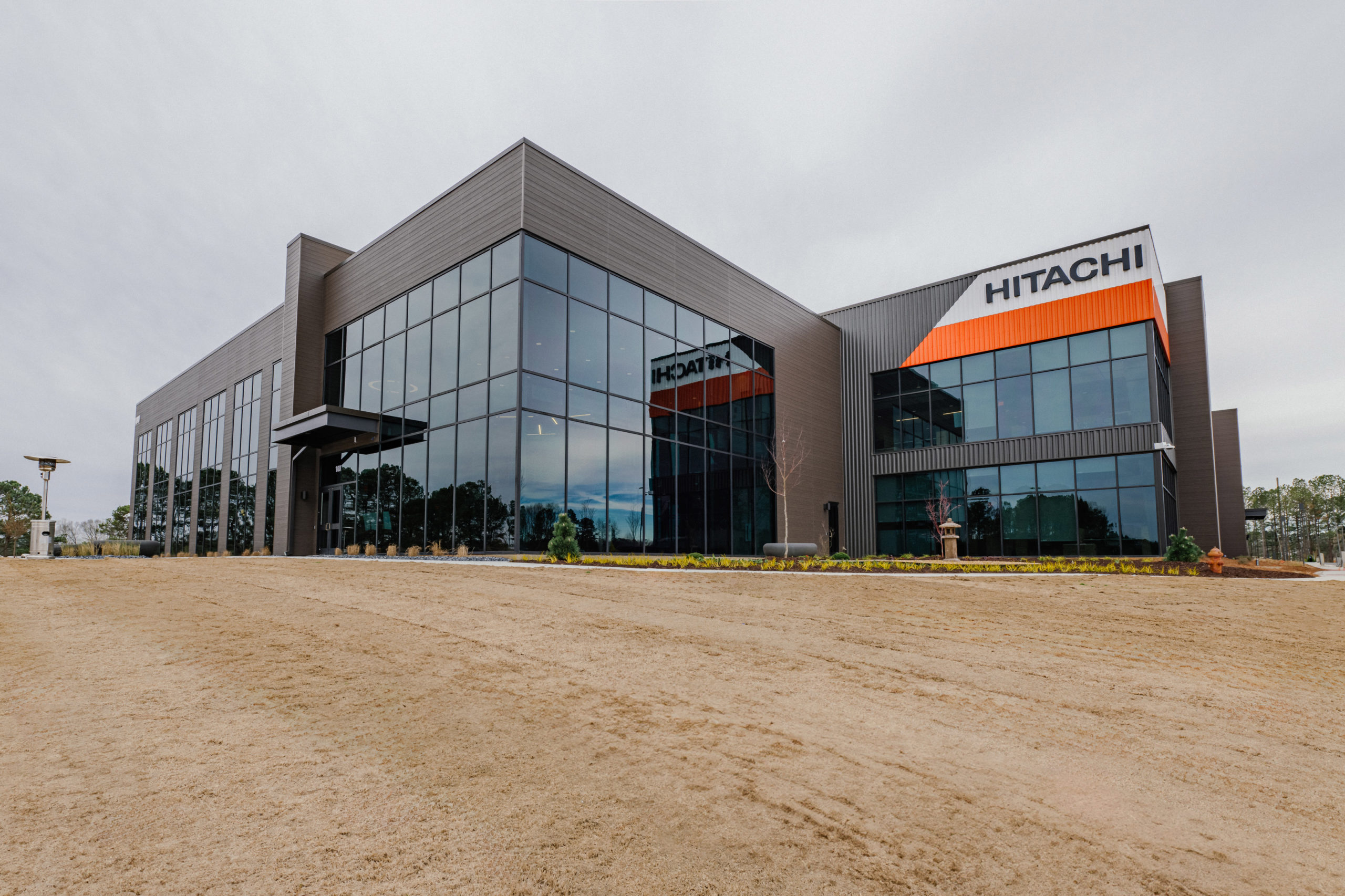 Hitachi Construction Machinery Americas opens state of the art & sustainable HQ in Newman, Georgia - International Mining