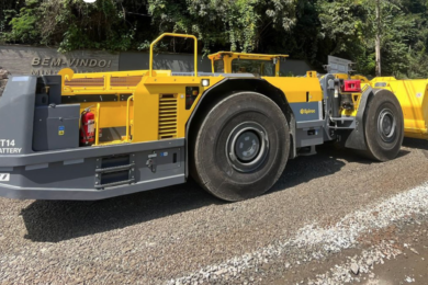 AngloGold Ashanti introduces its first 100% electric vehicle for underground operation in Brazil