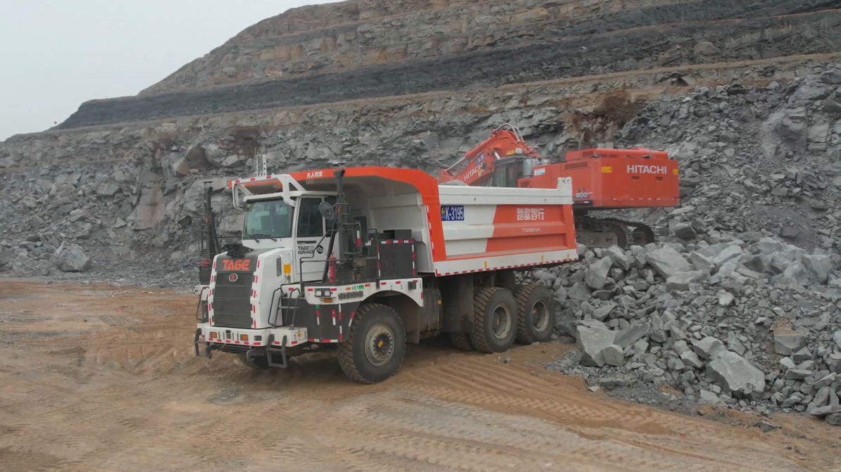 Tage Idriver deploys fleet of 18 hybrid autonomous 100 ton rigid wide body trucks in Xinjiang - International Mining