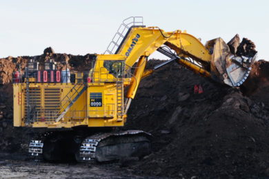 Suncor says Fort Hills to get new super size Komatsu PC9000 excavator