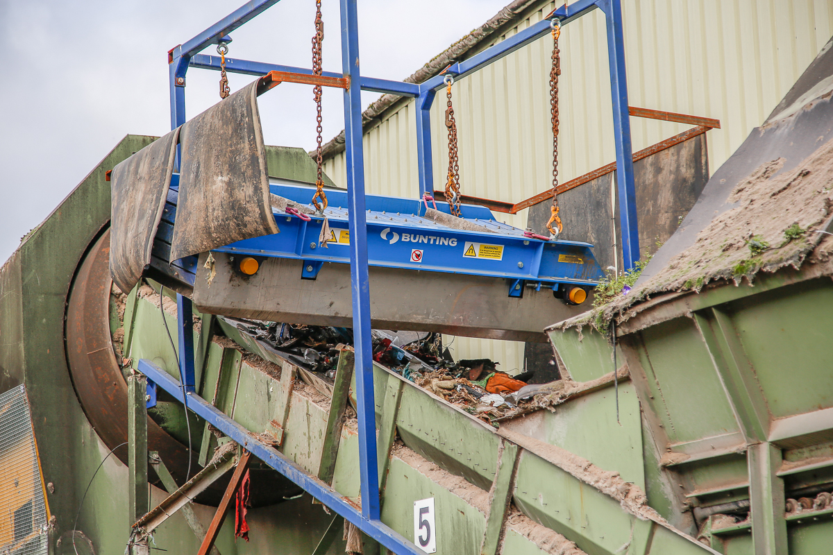 Bunting sells 120 ElectroMax Overband Magnets in only five years - International Mining