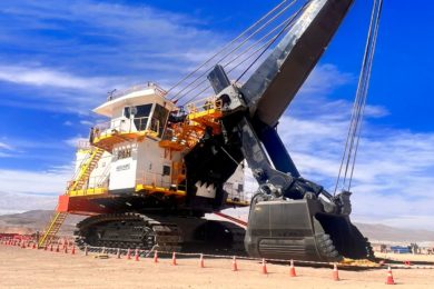 BHP starts operating Komatsu 4800XPC electric cable shovel at Escondida