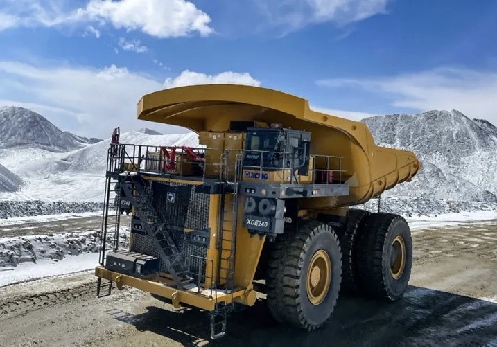 XCMG Advances Hydrogen Plans with World's First 240 Ton Class Mining Truck