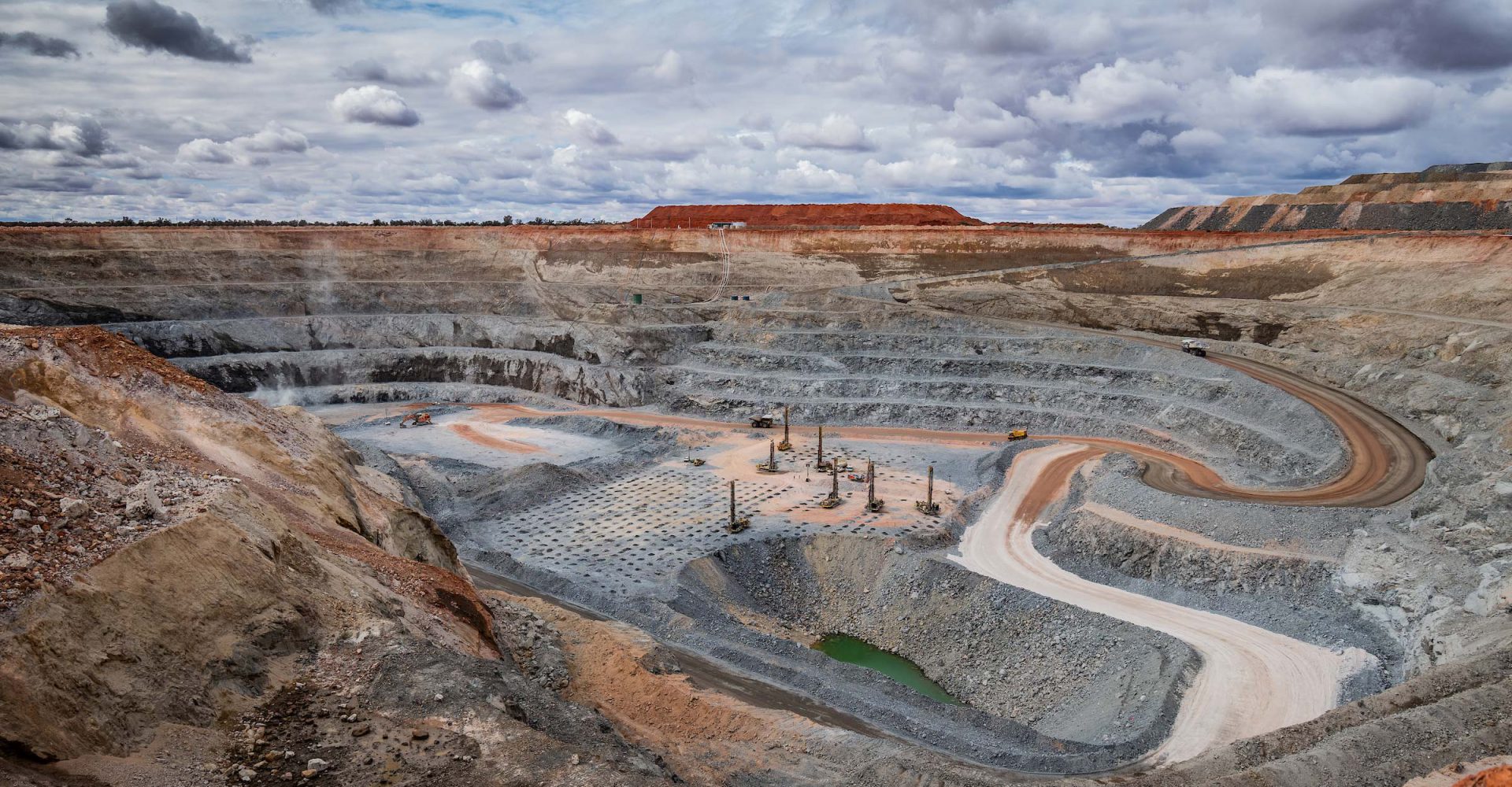 Swift gets three-year extension at Tropicana gold mine - International Mining