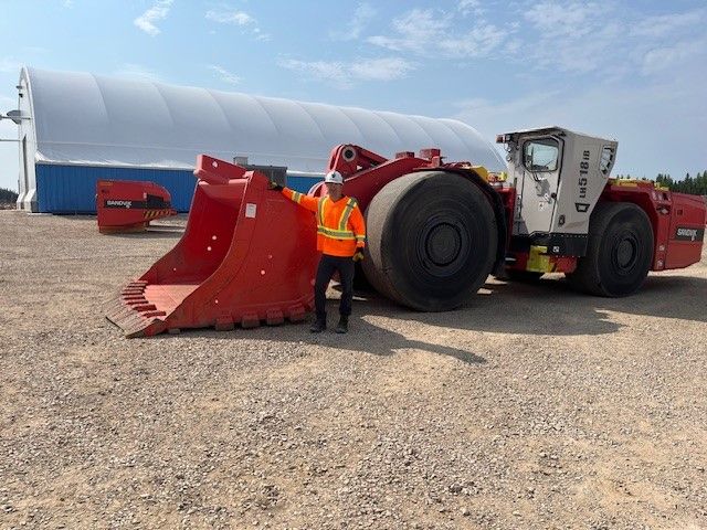 First Sandvik LH518iB battery-electric loader arrives at McIlvenna Bay - International Mining