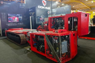 DOK-ING showcases its NRE robotic dozer, support rig & drill rig at Electra Mining