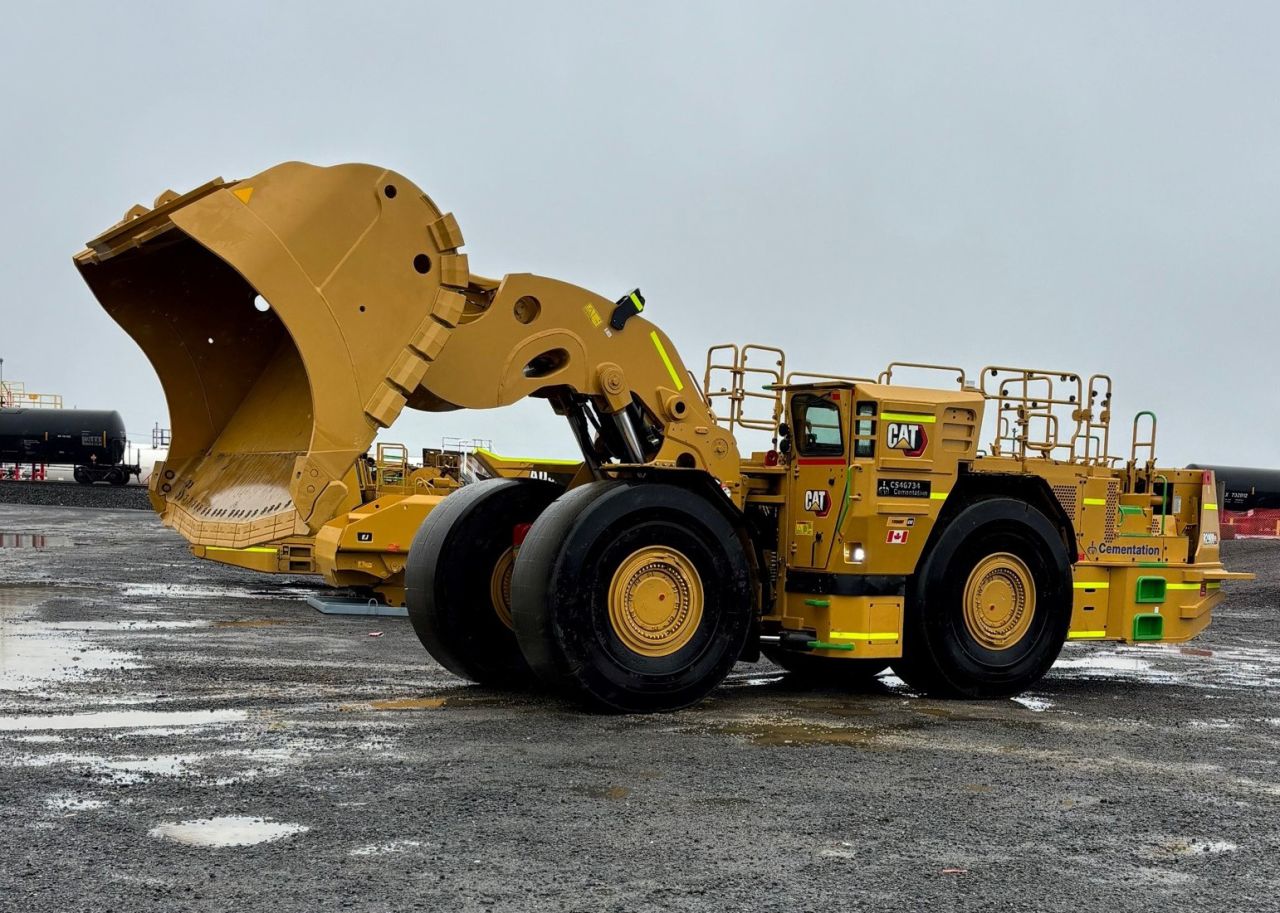 Cementation Americas to bring Cat R2900 XE diesel-electric loader to New Gold's Rainy River - International Mining