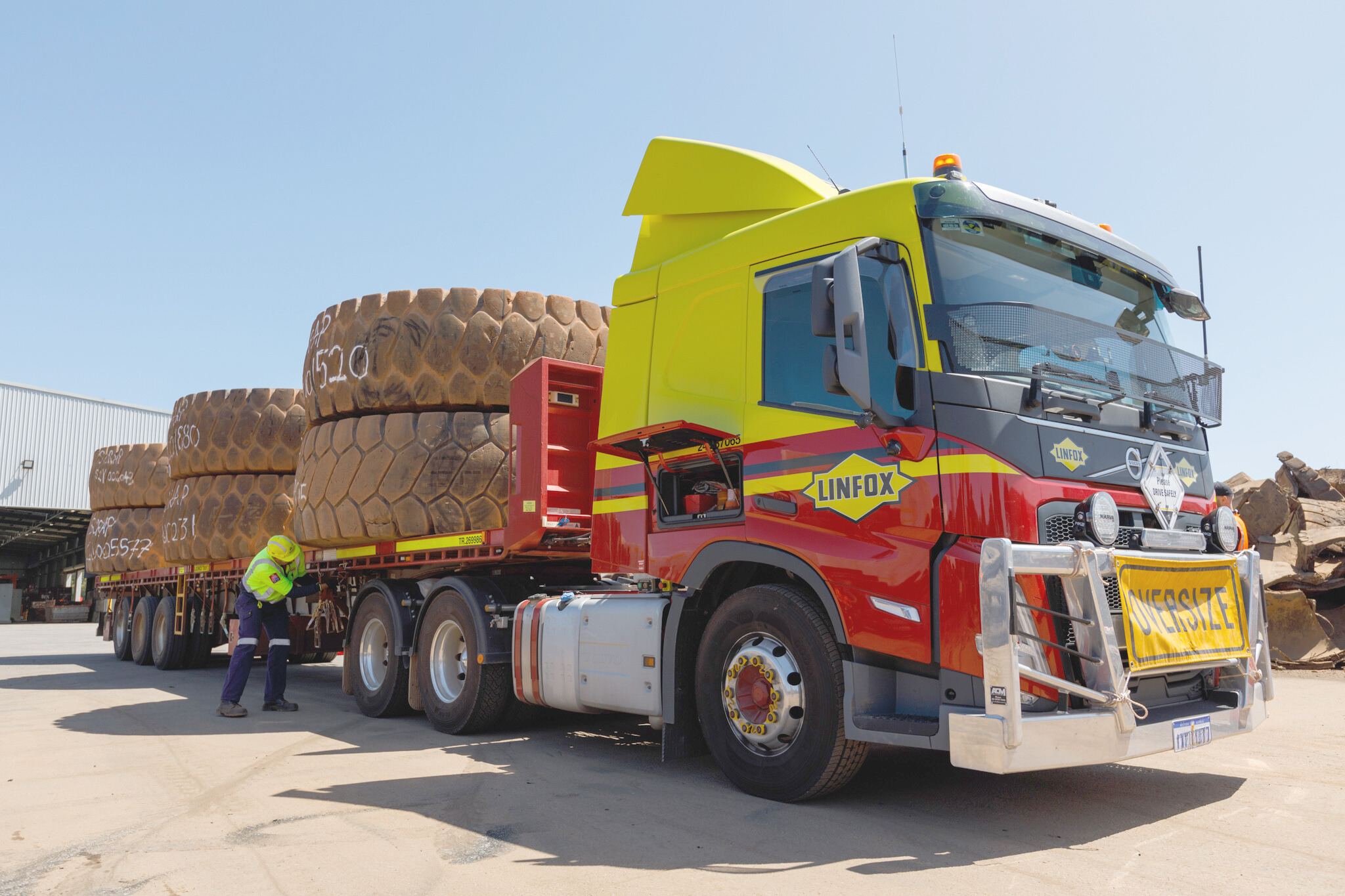 Tyrecycle & Alcoa Australia sign mining tyre recycling deal - International Mining