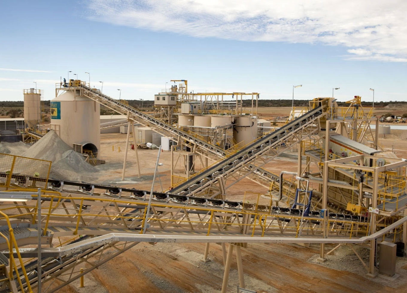 Meeka Metals brings in MACA for Murchison gold project - International Mining