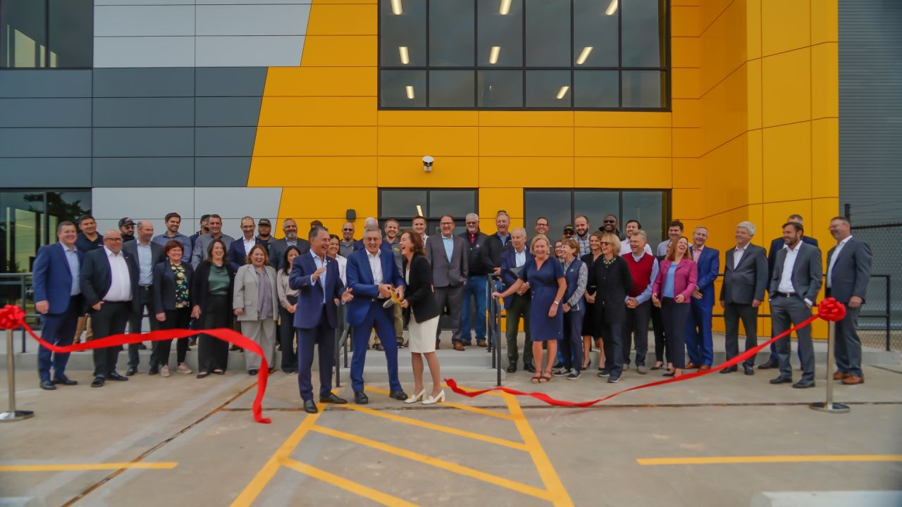 Epiroc cuts the ribbon on new Surface Mining Automation Center in Texas - International Mining