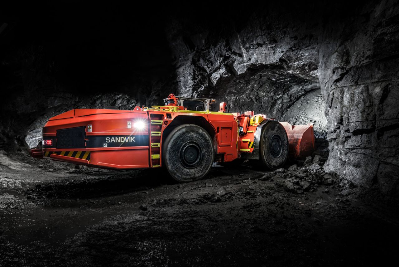 North America's first fully automated battery-electric loaders get to work at New Afton - International Mining